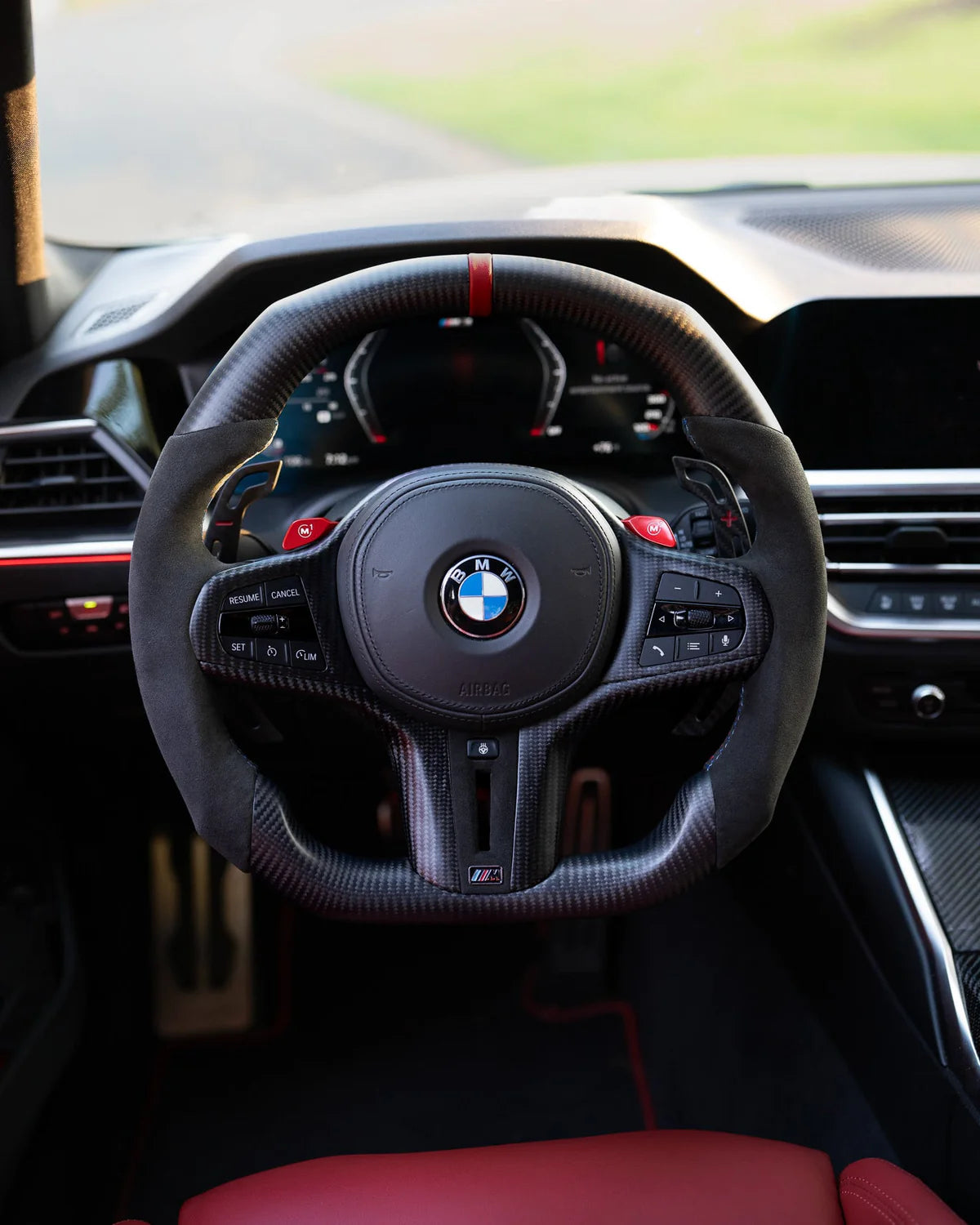 BMW Carbon Fiber Steering Wheel For G-CHASSIS G20 / G22 / G30 / G42 / G80 / G82 / G87 / G Series / BMW 2 Series 3 Series 4 Series 5 Series M2 M3 M4