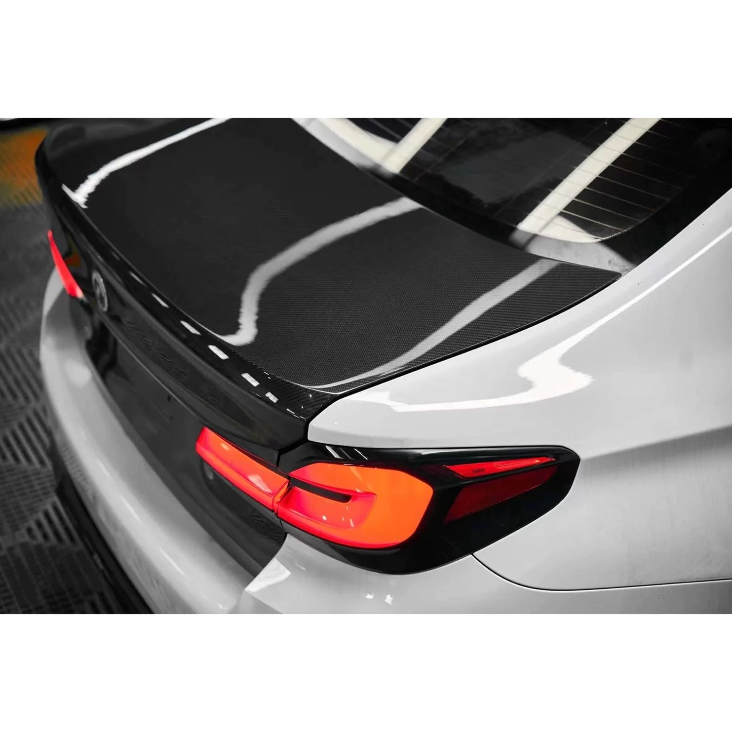 OAC OEM Style Carbon Fiber Trunk For BMW M5 F90 G30 540i M550i (2018+)