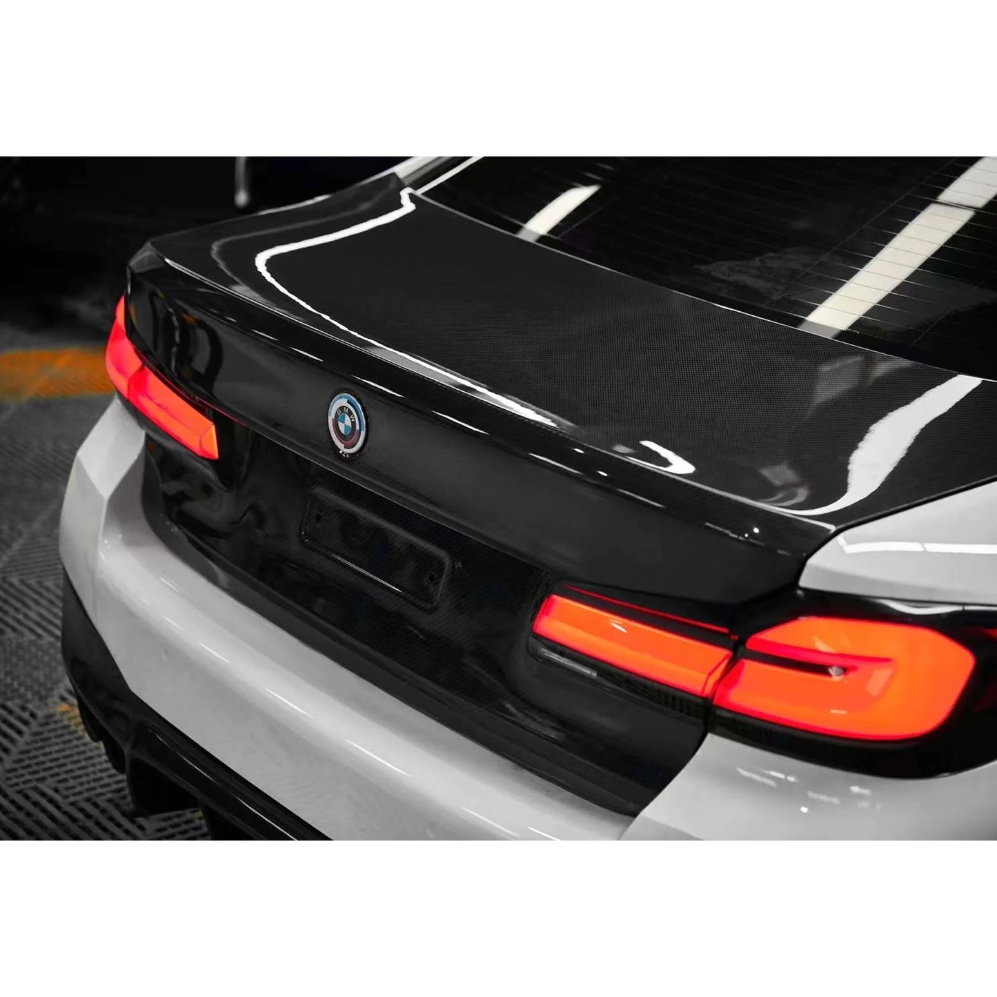 OAC OEM Style Carbon Fiber Trunk For BMW M5 F90 G30 540i M550i (2018+)